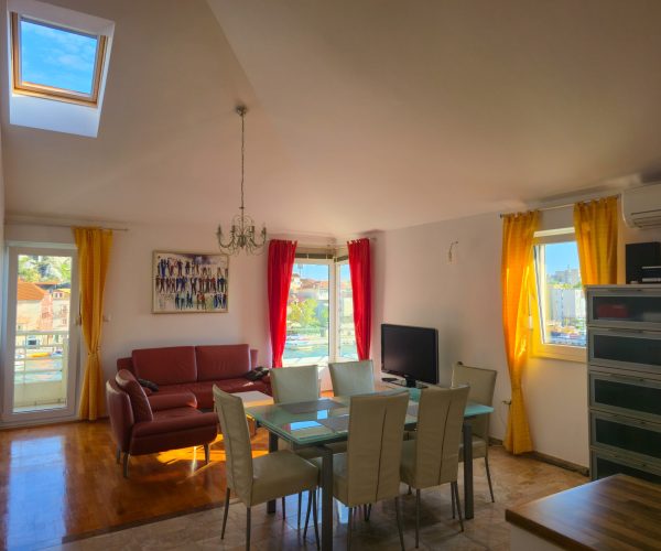 Apartment Cetina